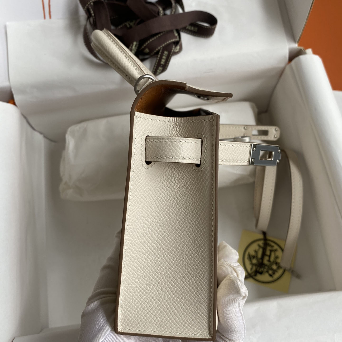 Hermes Kelly Handbag   19cm - FashionPlug