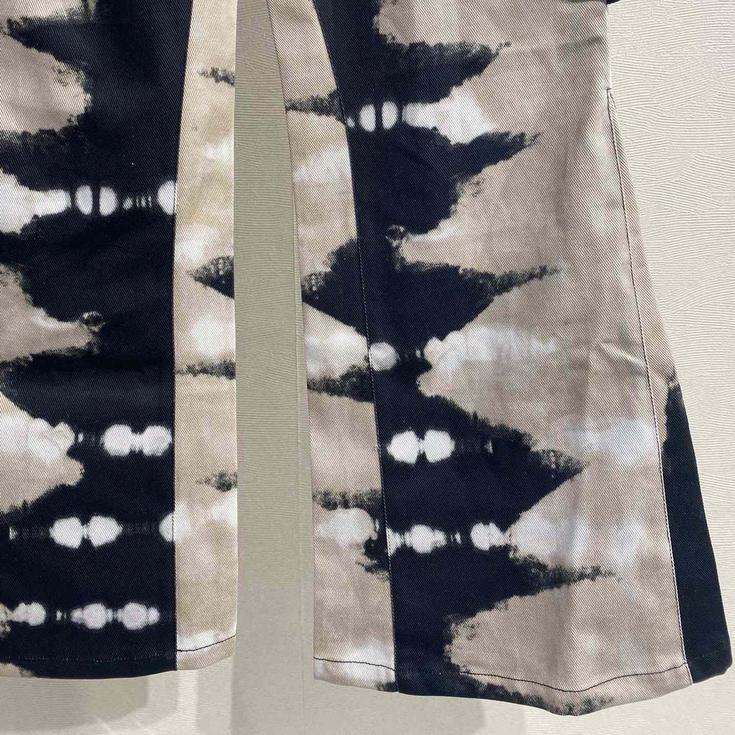 Louis Vuitton Tie-Dye Workwear Denim Jeans - FashionPlug