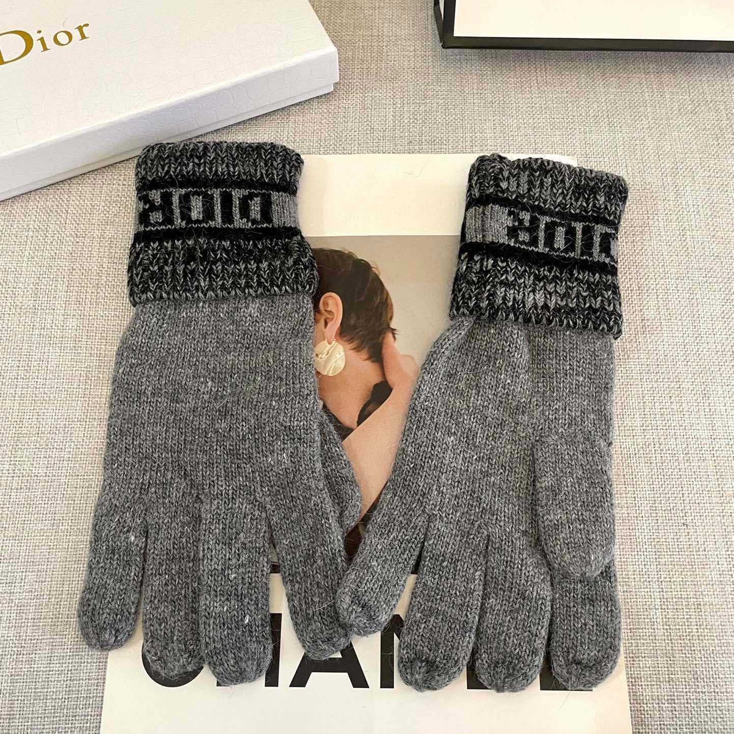 Dior Gloves  - FashionPlug