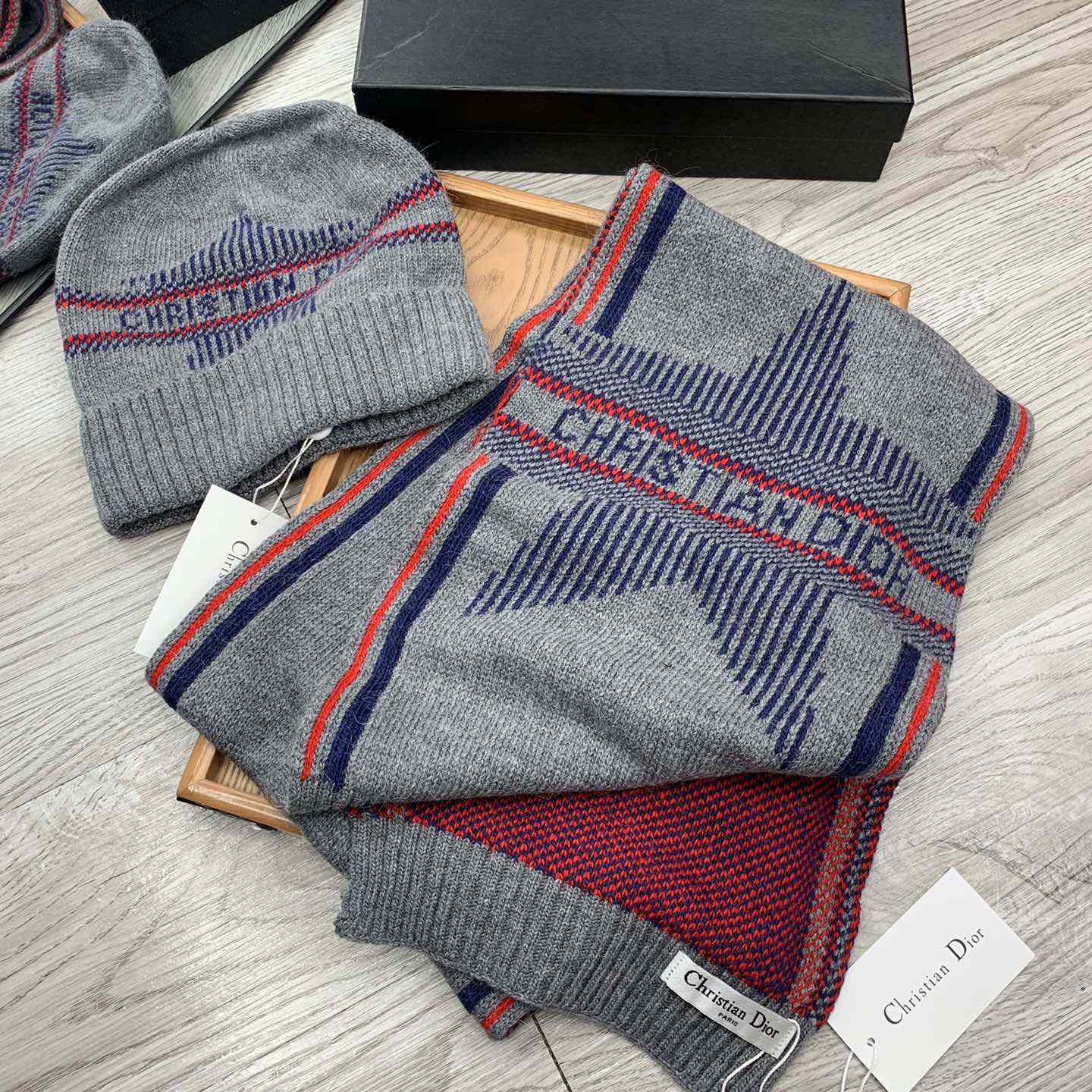 Dior Beanie And Scarf - FashionPlug