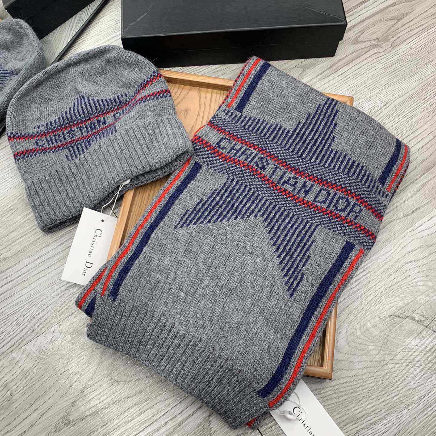 Dior Beanie And Scarf - FashionPlug