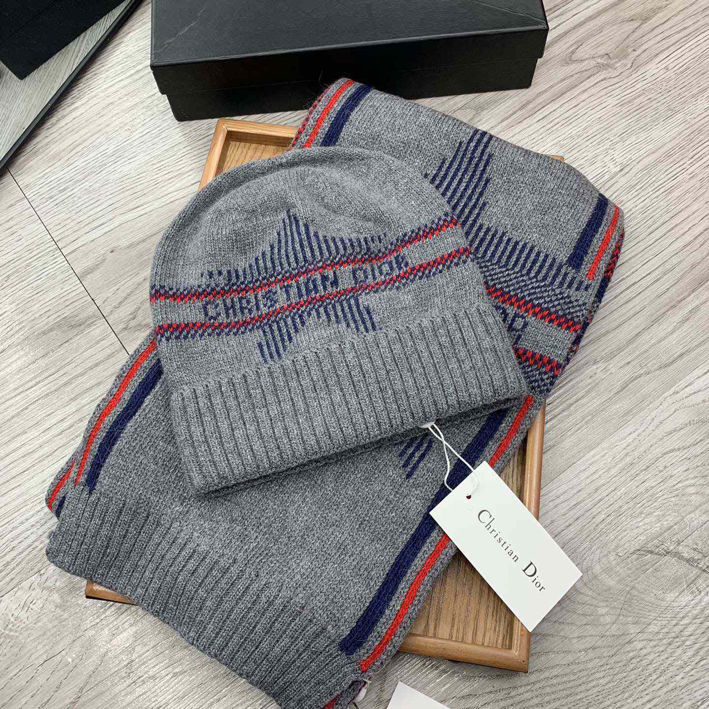 Dior Beanie And Scarf - FashionPlug
