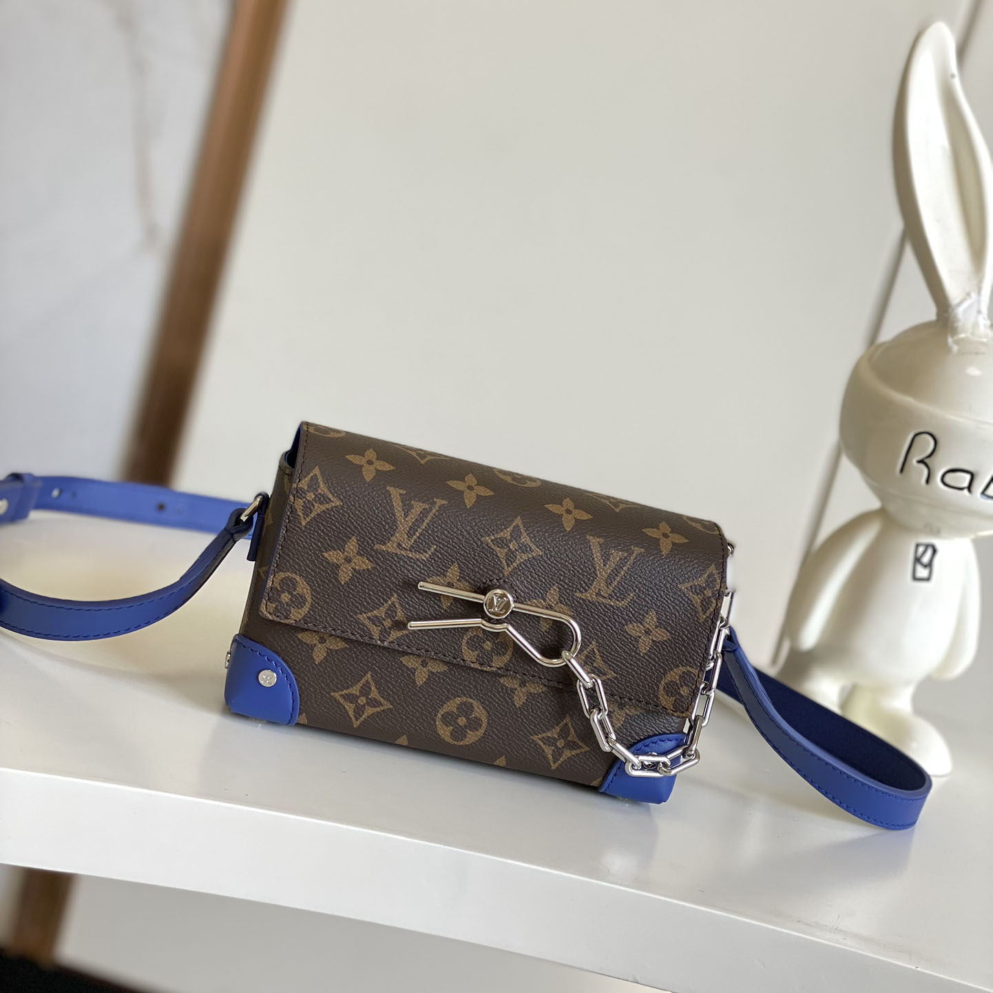 Louis Vuitton Steamer Wearable Wallet  M12810 - FashionPlug
