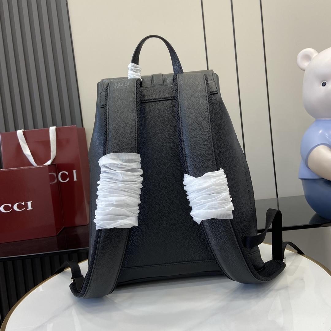 Gucci Large Backpack With Web - FashionPlug