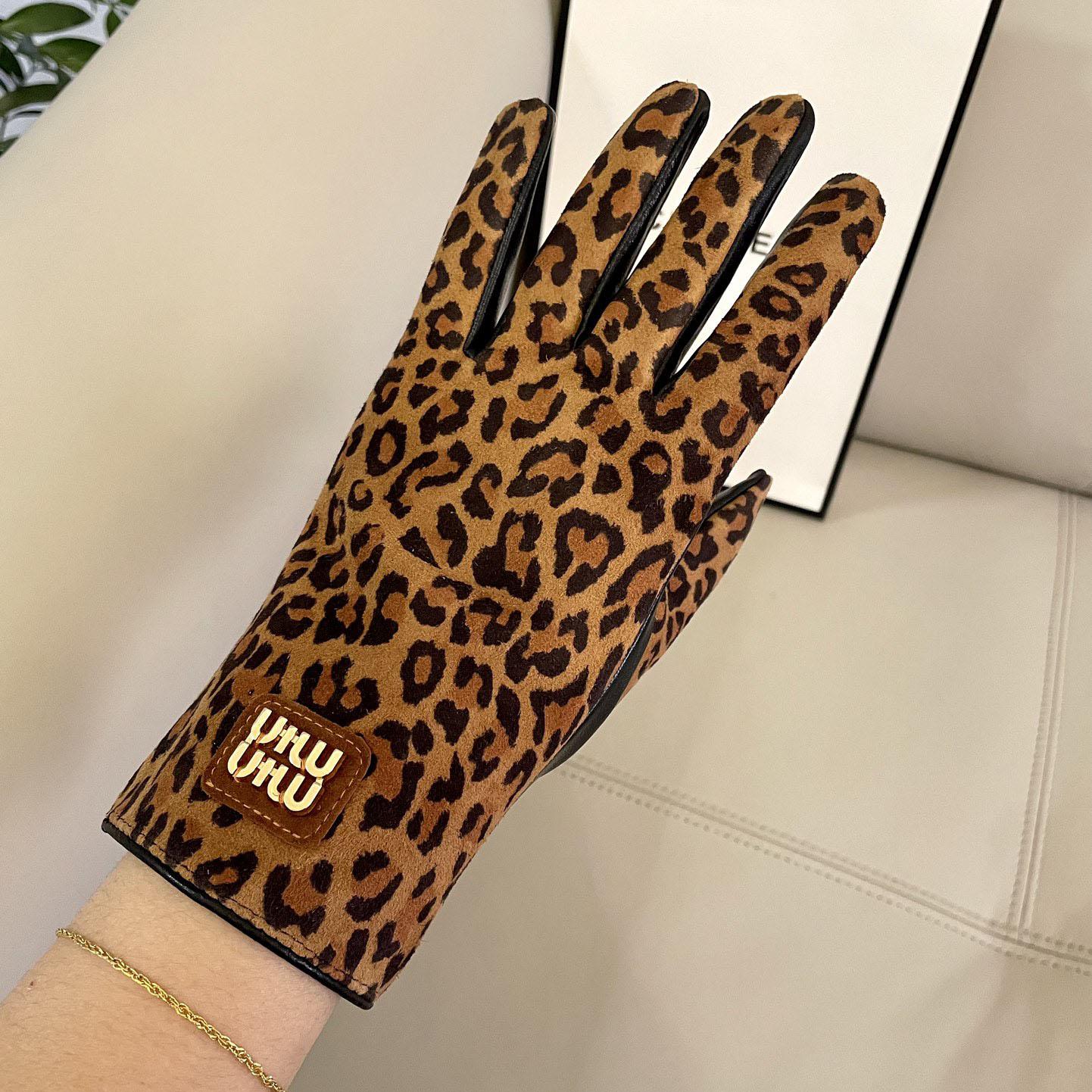 Miu Miu Gloves  - FashionPlug