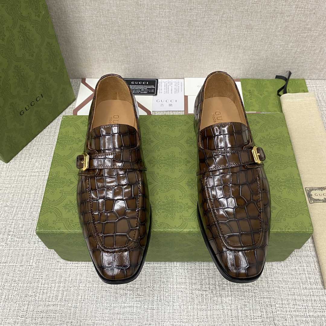 Gucci Men's Loafer - FashionPlug