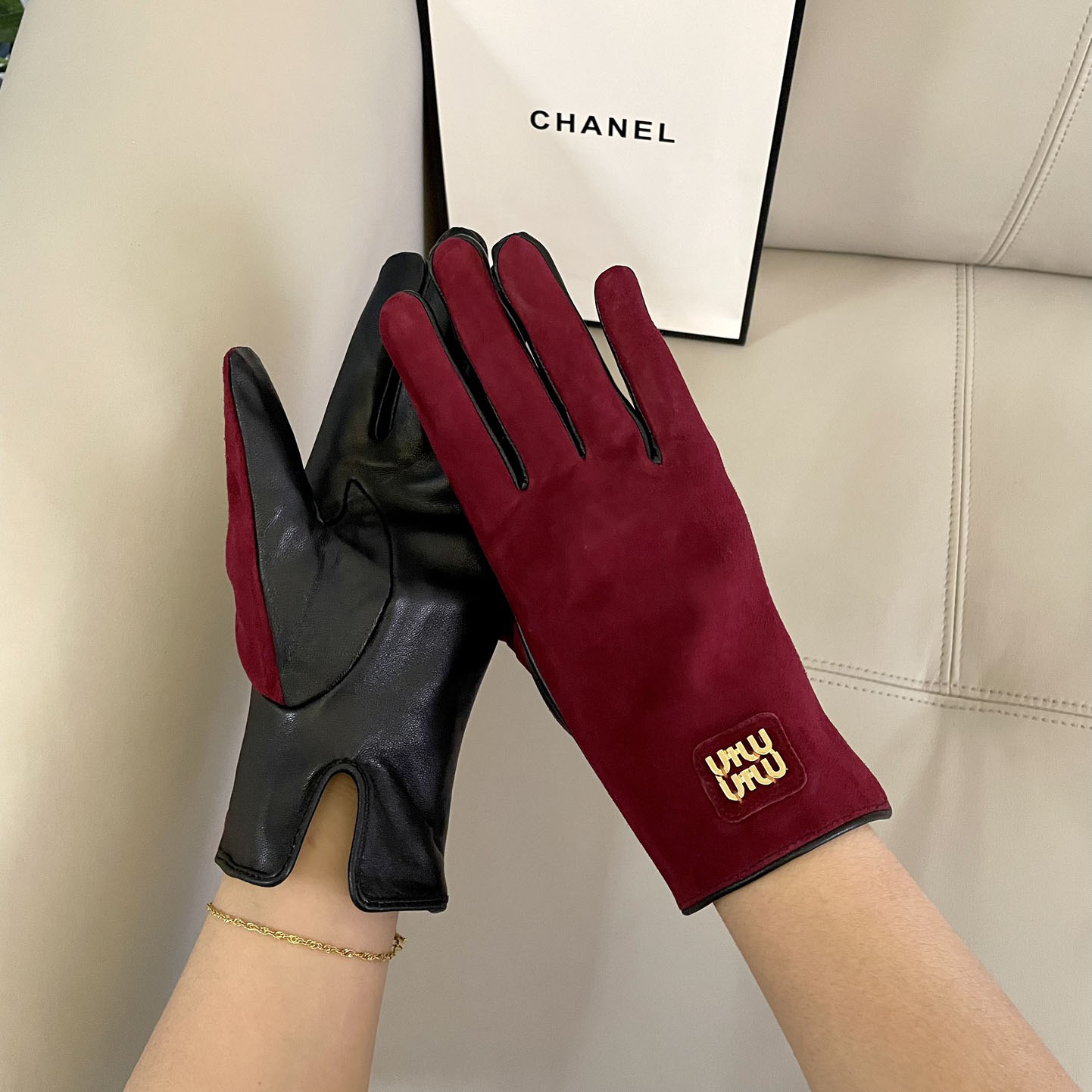 Miu Miu Gloves  - FashionPlug