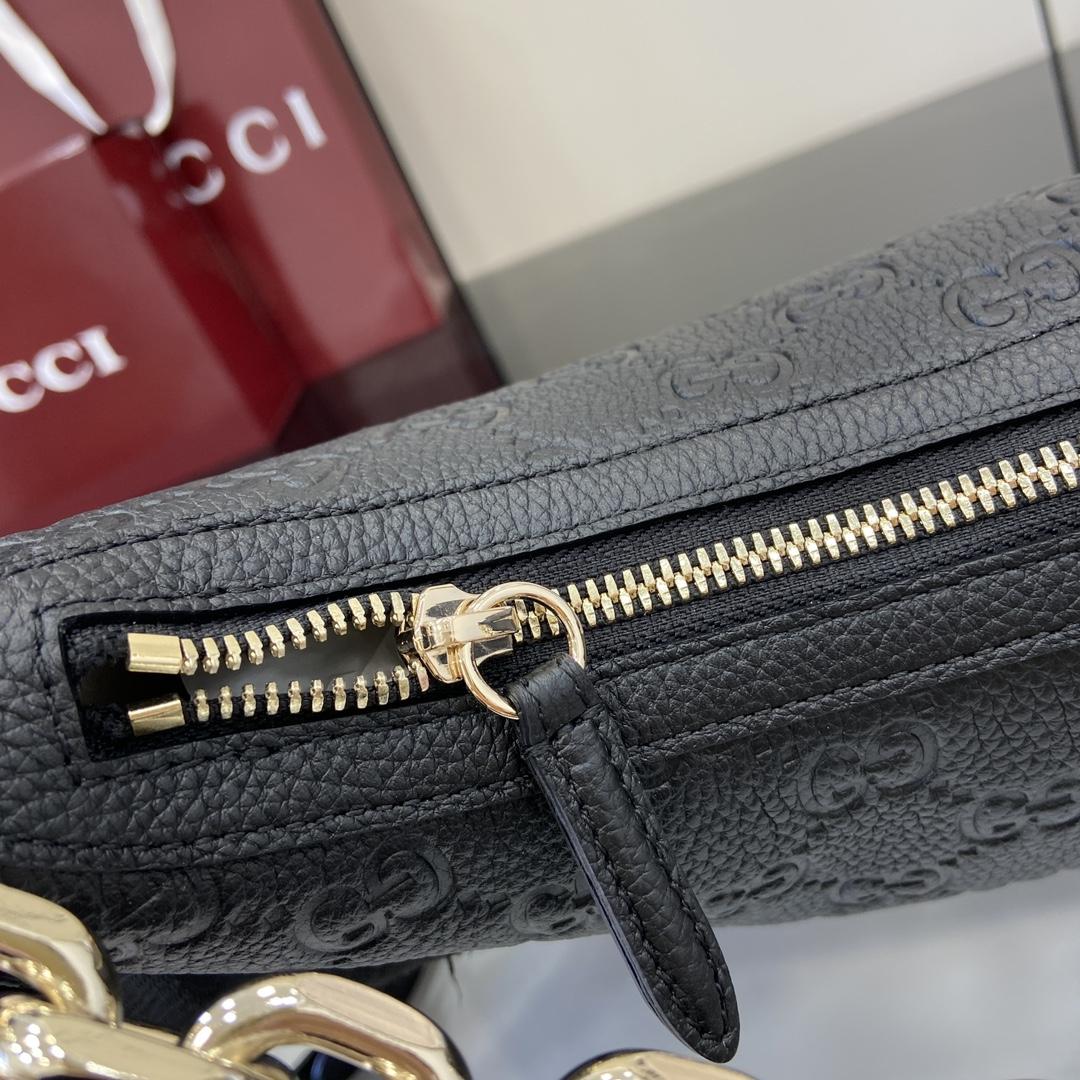 Gucci GG Emblem Medium Shoulder Bag - FashionPlug