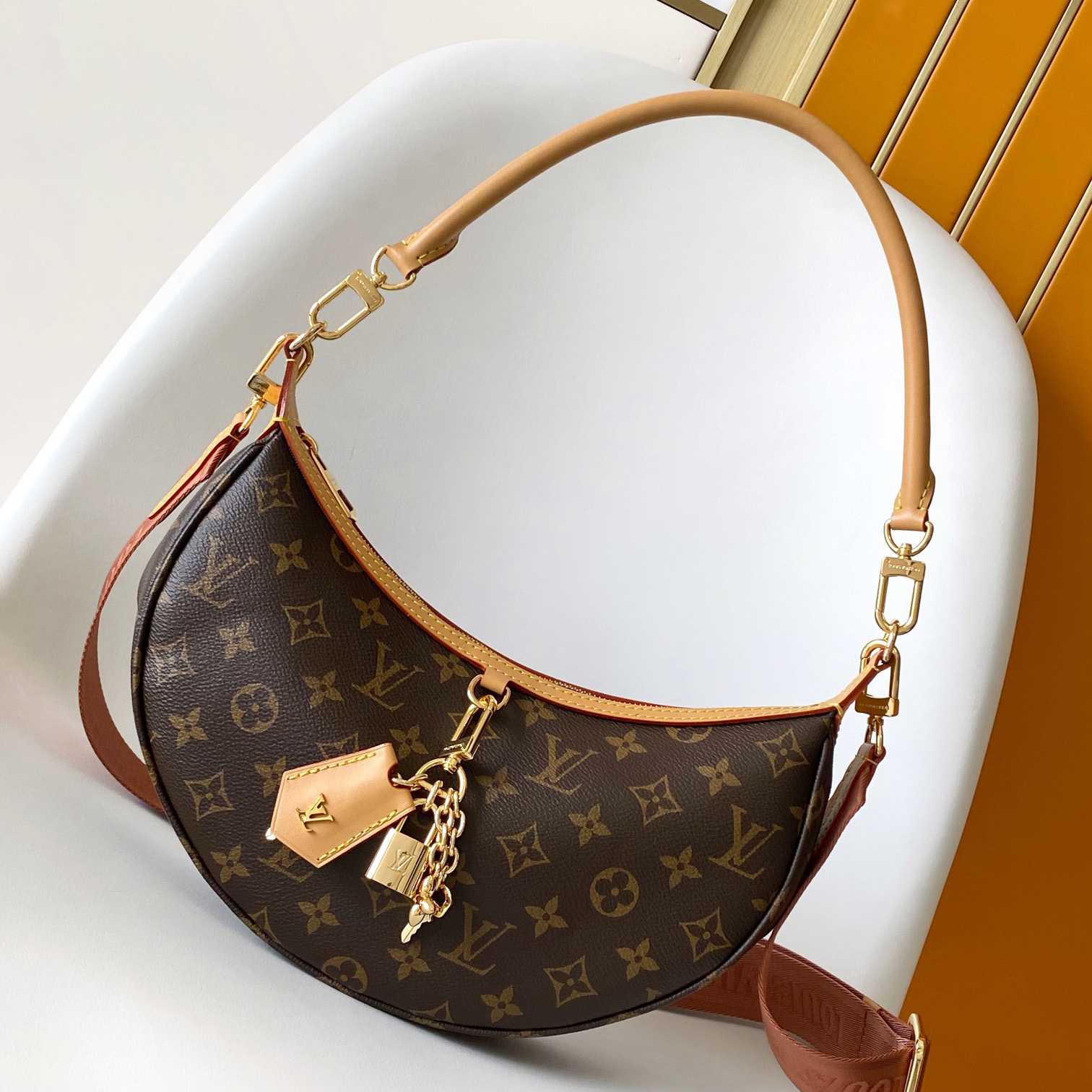 Louis Vuitton Looping   M12939 - FashionPlug