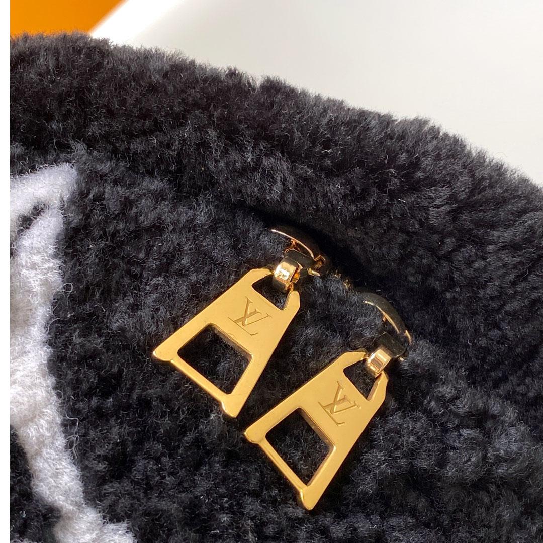 Louis Vuitton Bumbag  M11799 - FashionPlug