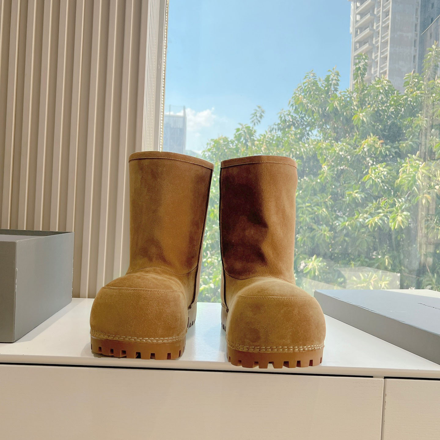 Balenciaga Boot - FashionPlug