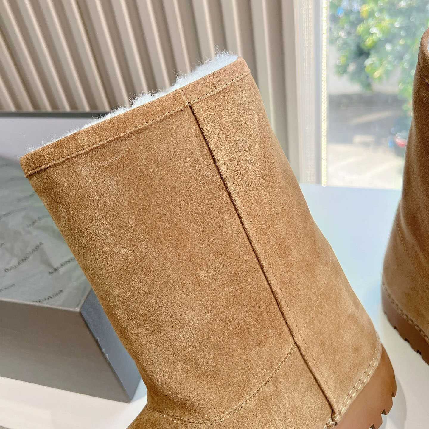 Balenciaga Boot - FashionPlug