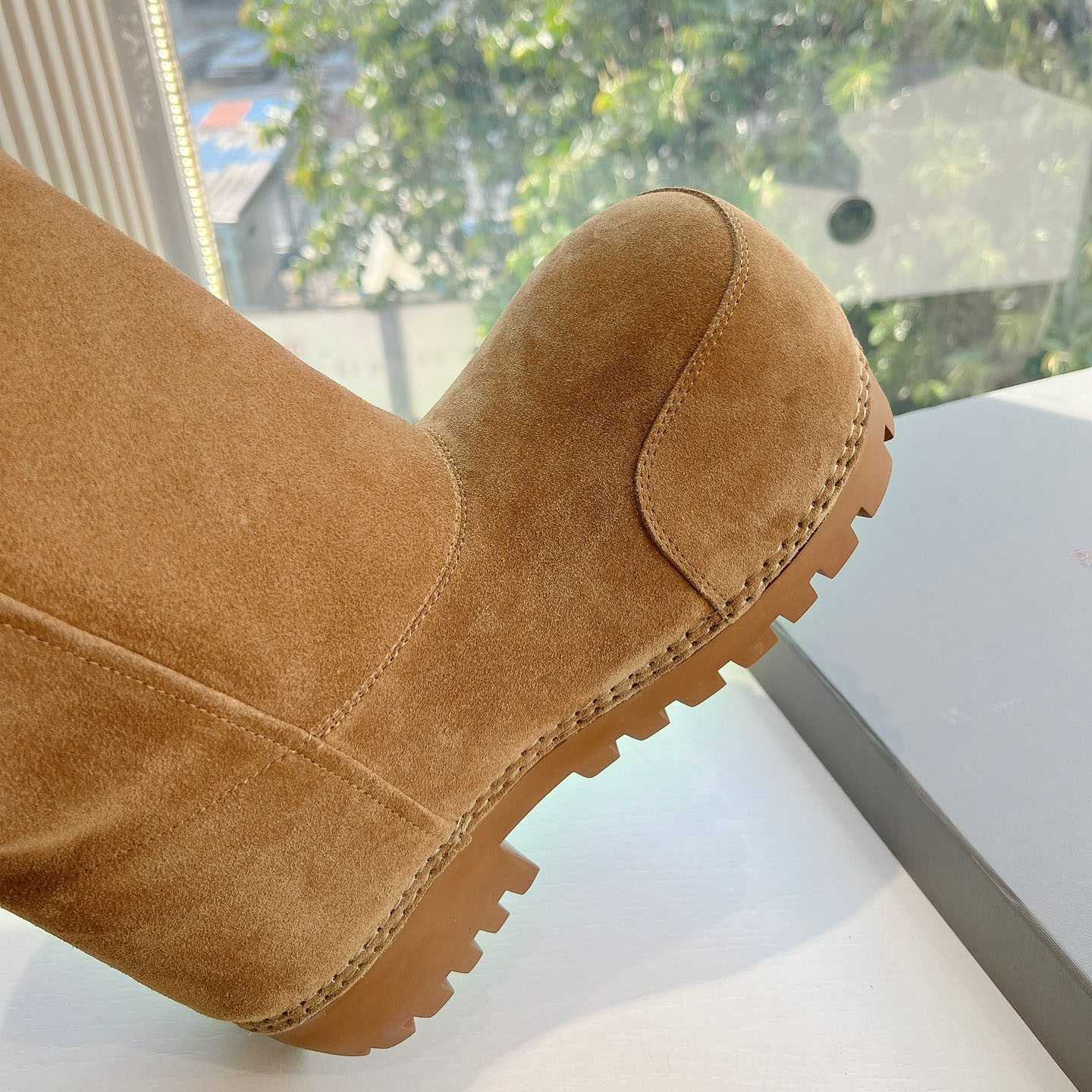 Balenciaga Boot - FashionPlug
