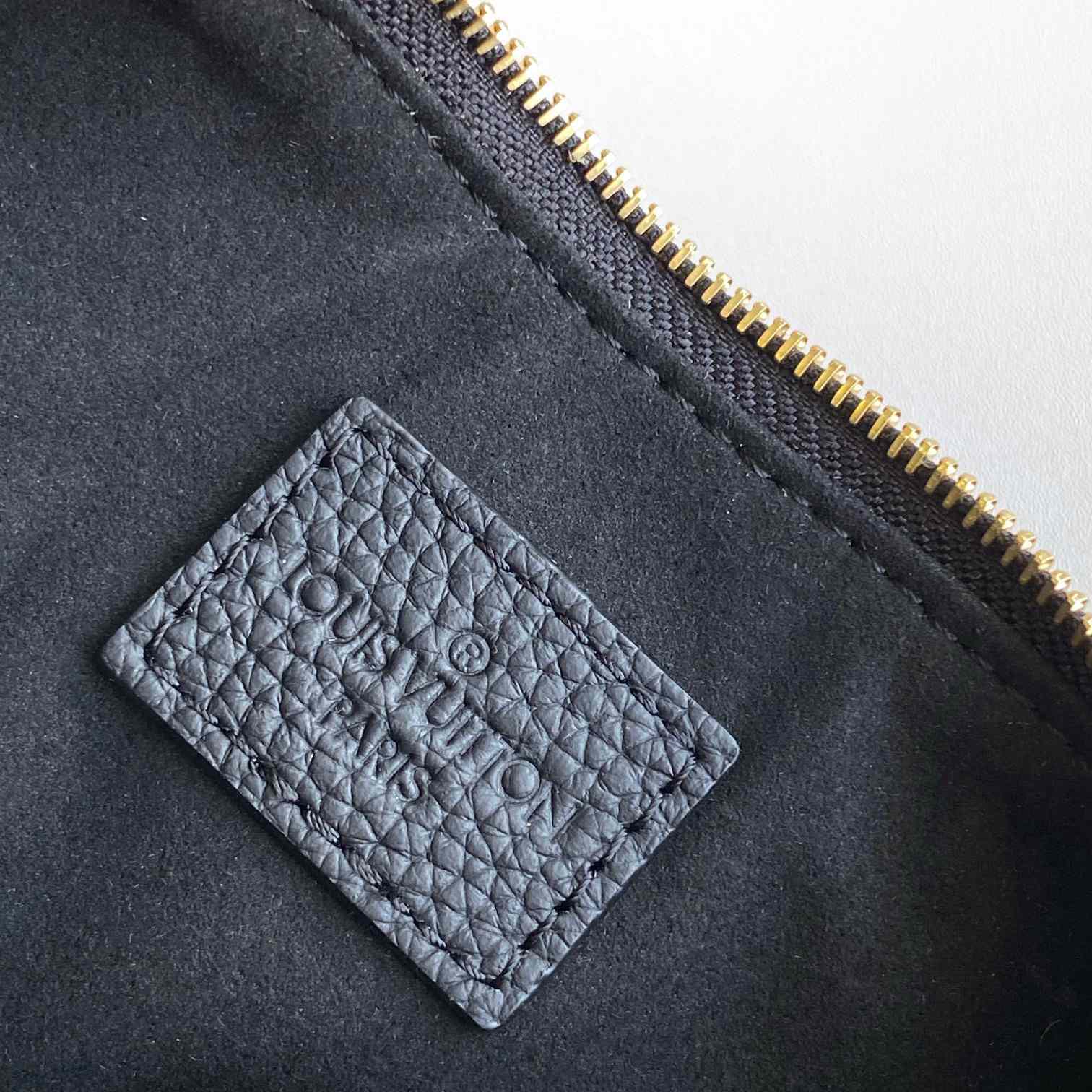 Louis Vuitton Liv Pochette  M83301 - FashionPlug