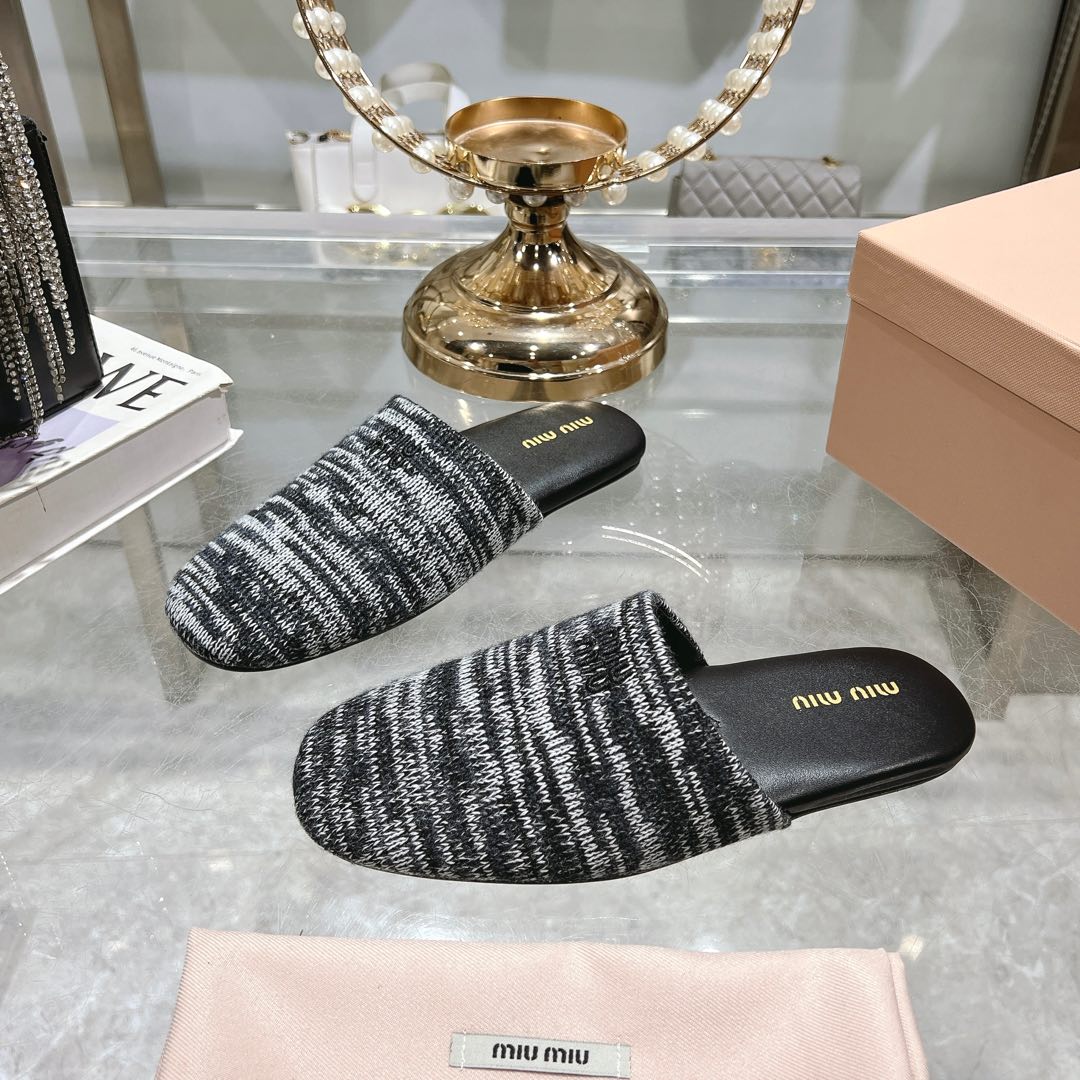 Miu Miu Wool slippers - FashionPlug