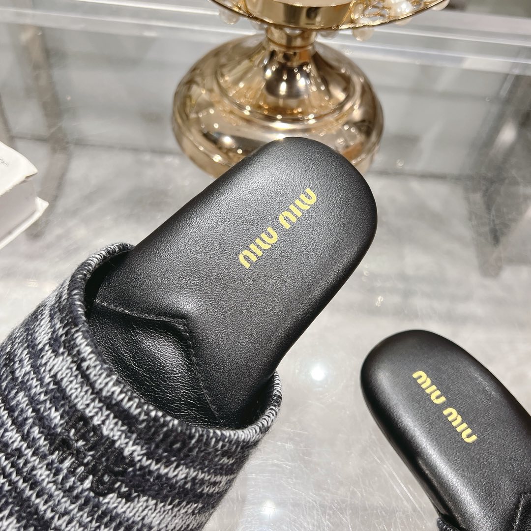 Miu Miu Wool slippers - FashionPlug