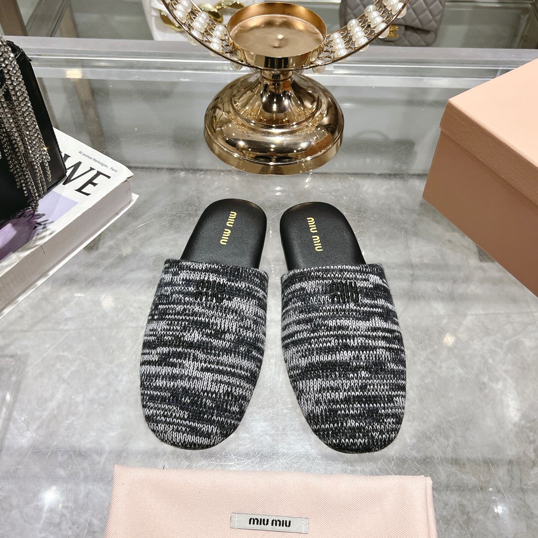 Miu Miu Wool slippers - FashionPlug