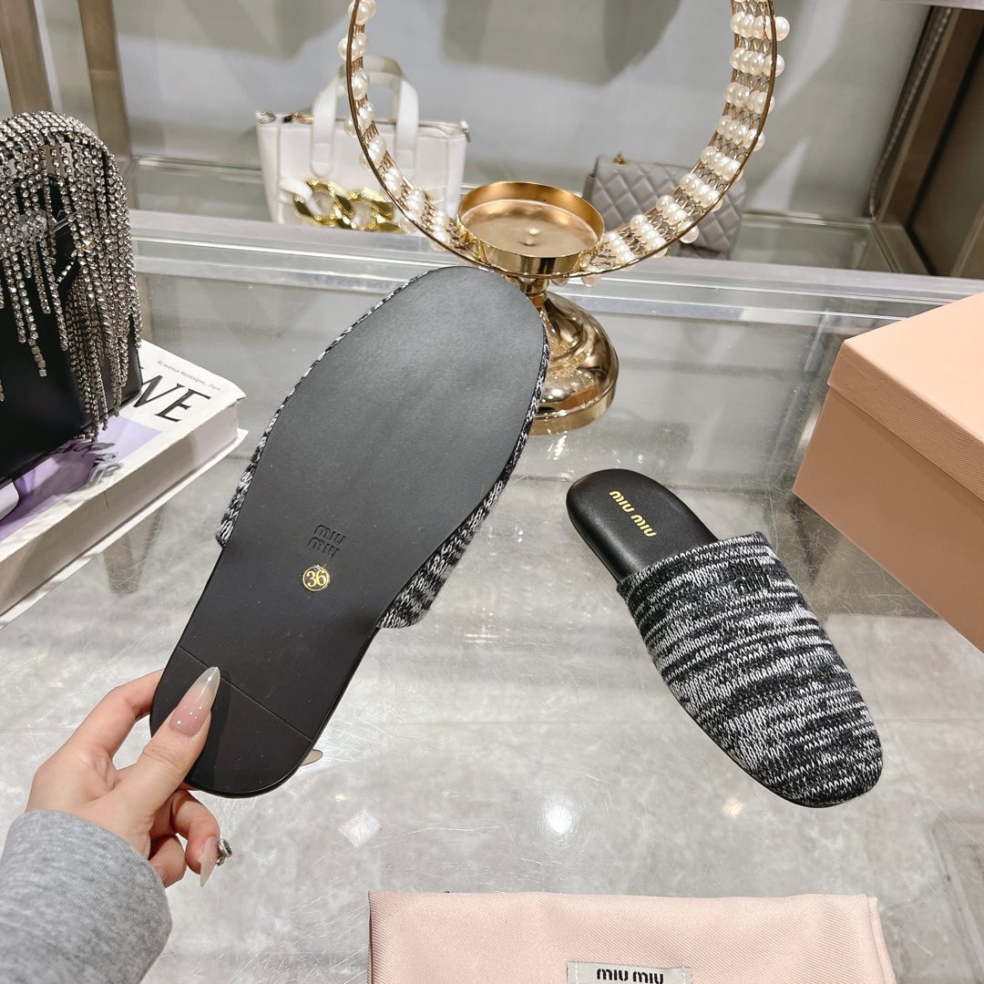 Miu Miu Wool slippers - FashionPlug