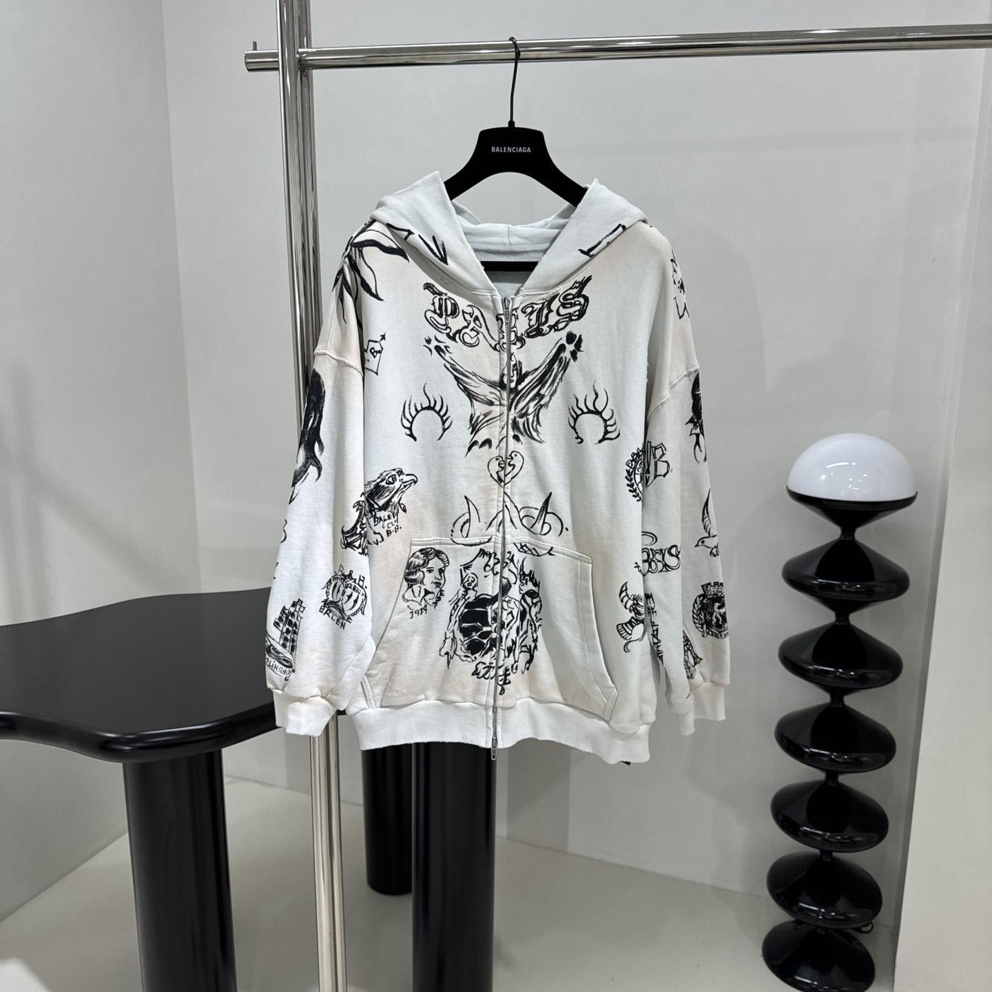 Balenciaga Medium Fit Zip-Up Hoodie - FashionPlug