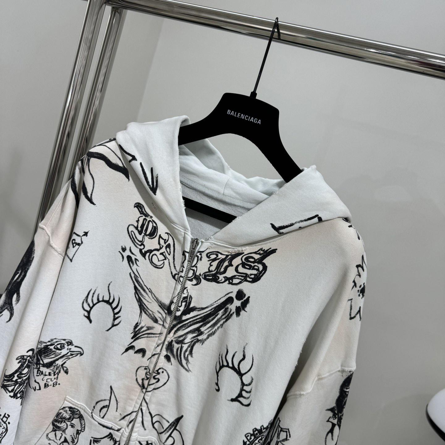 Balenciaga Medium Fit Zip-Up Hoodie - FashionPlug