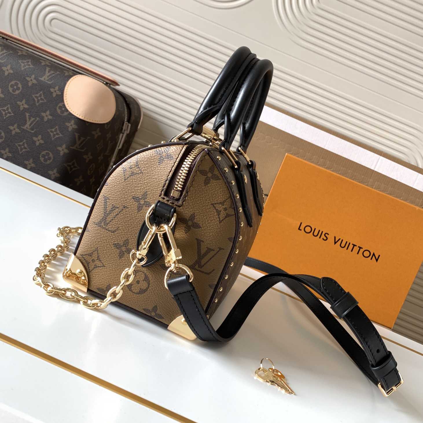 Louis Vuitton Speedy Trunk 20  M13146 - FashionPlug