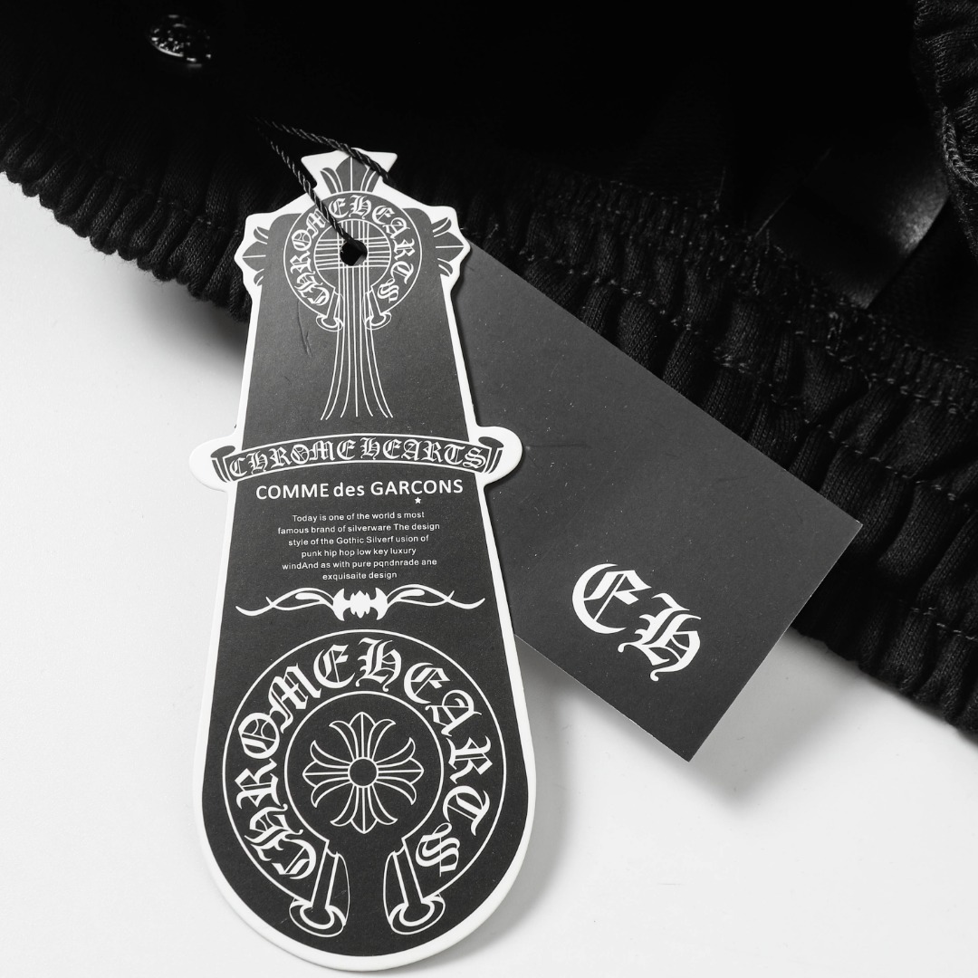 Chrome Hearts Sweatshort - FashionPlug