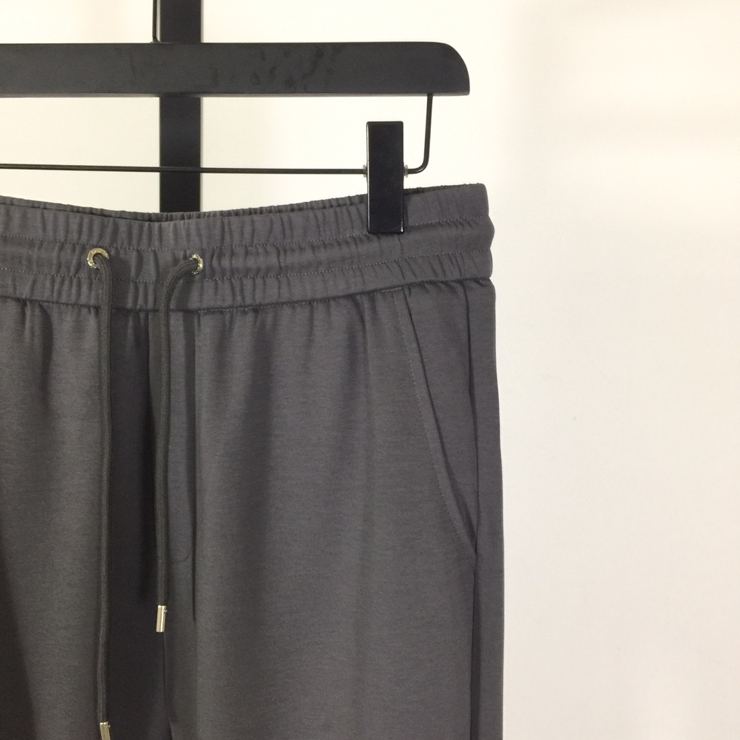 Louis Vuitton Cotton Pants - FashionPlug