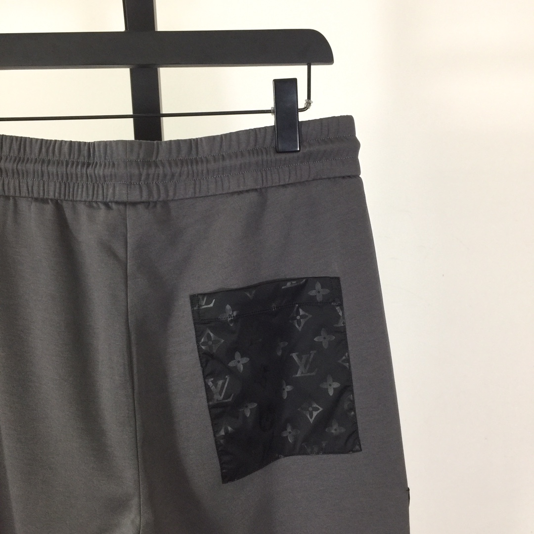 Louis Vuitton Cotton Pants - FashionPlug