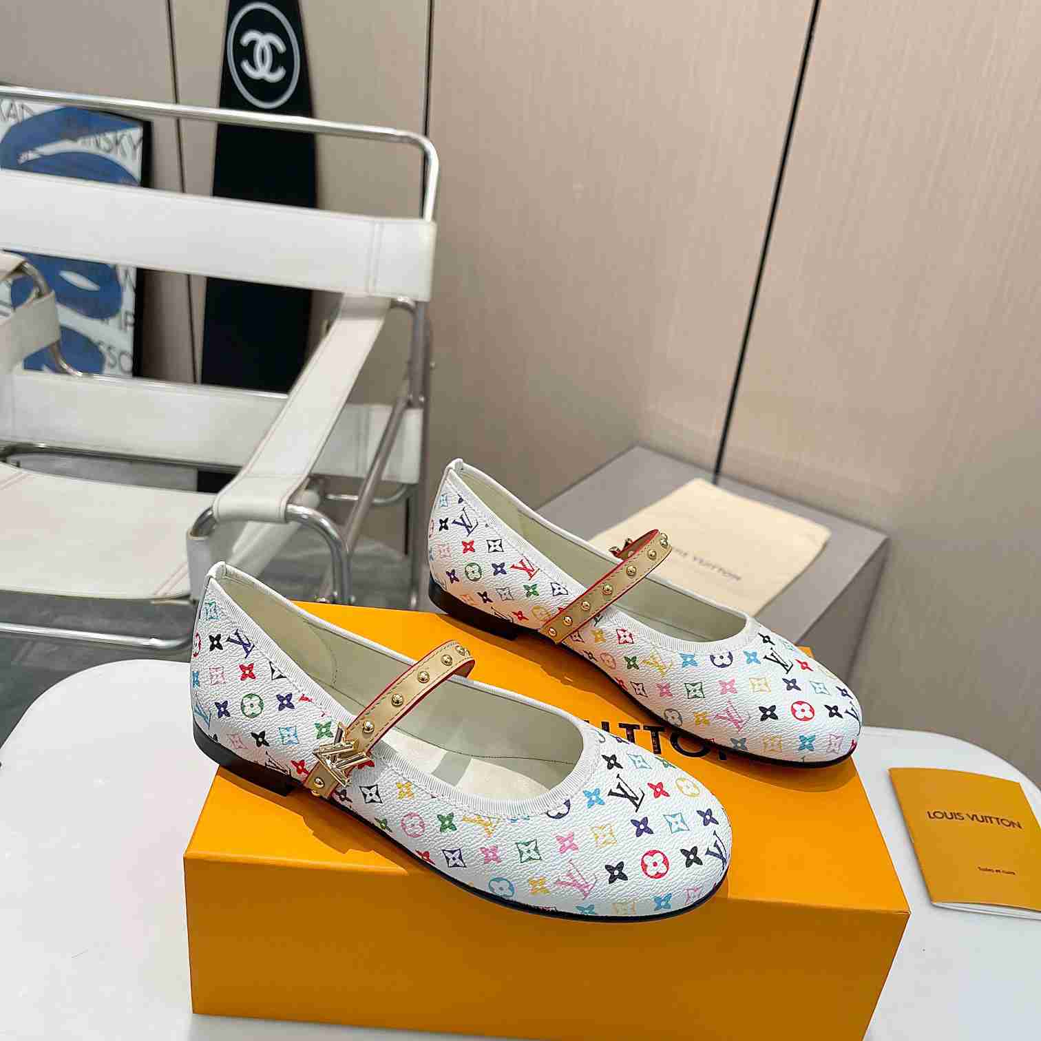 Louis Vuitton LV x TM Romy Flat Ballerina  1AGVFK - FashionPlug