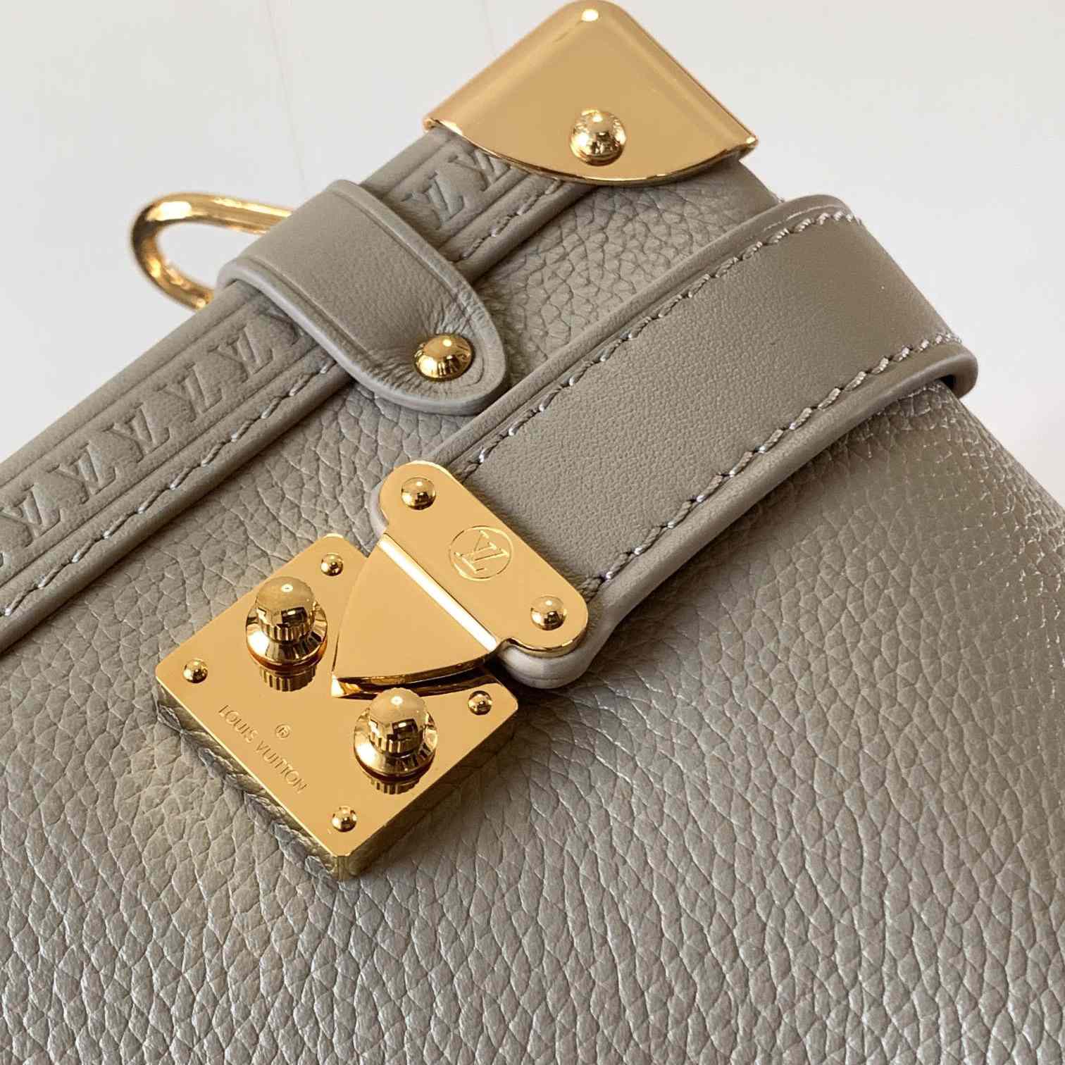 Louis Vuitton Side Trunk MM   M25072 - FashionPlug