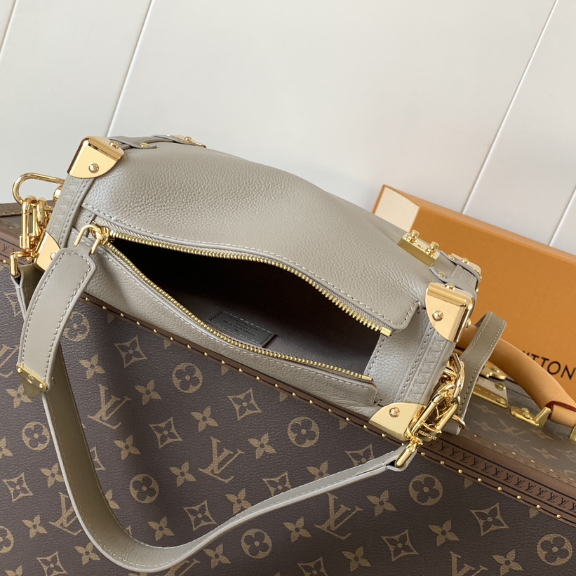 Louis Vuitton Side Trunk MM   M25072 - FashionPlug