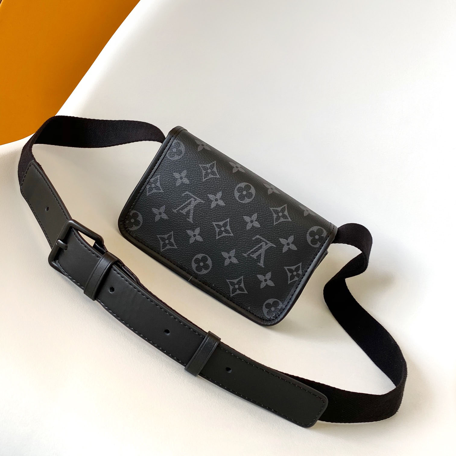 Louis Vuitton Bosphore Wearable Wallet   M12599 - FashionPlug
