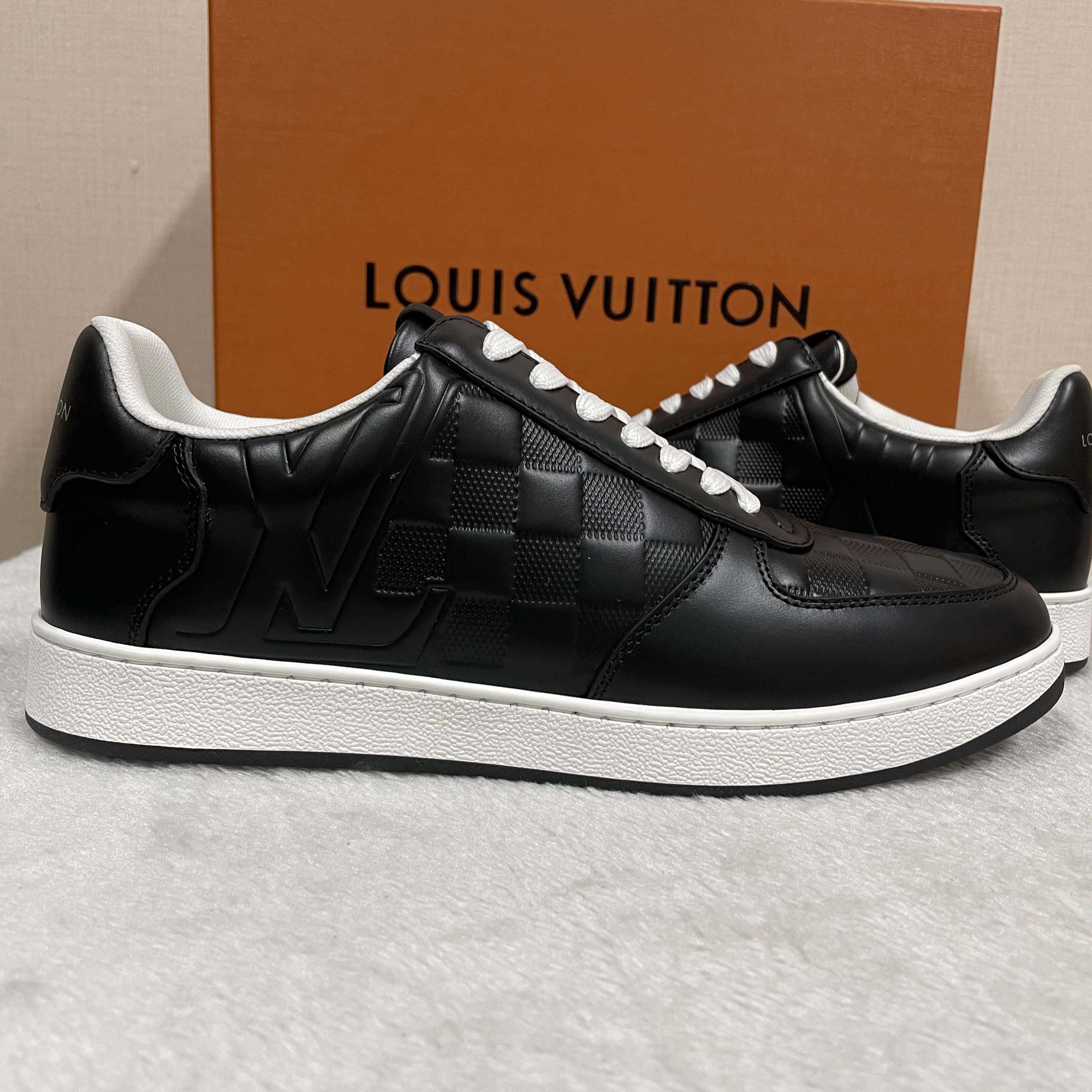 Louis Vuitton Rivoli Sneaker  1ACVIB - FashionPlug