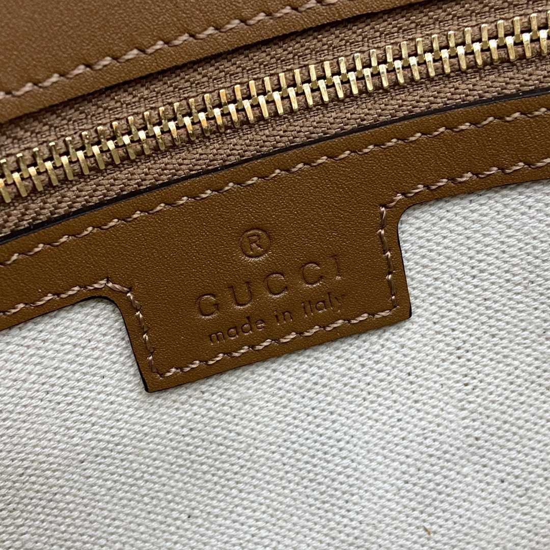 Gucci Blondie Small Top Handle Bag - FashionPlug