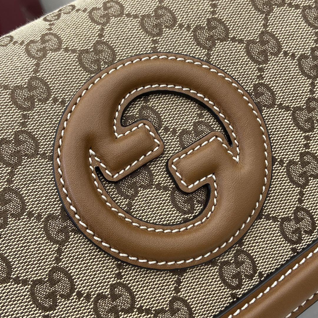 Gucci Blondie Small Top Handle Bag - FashionPlug