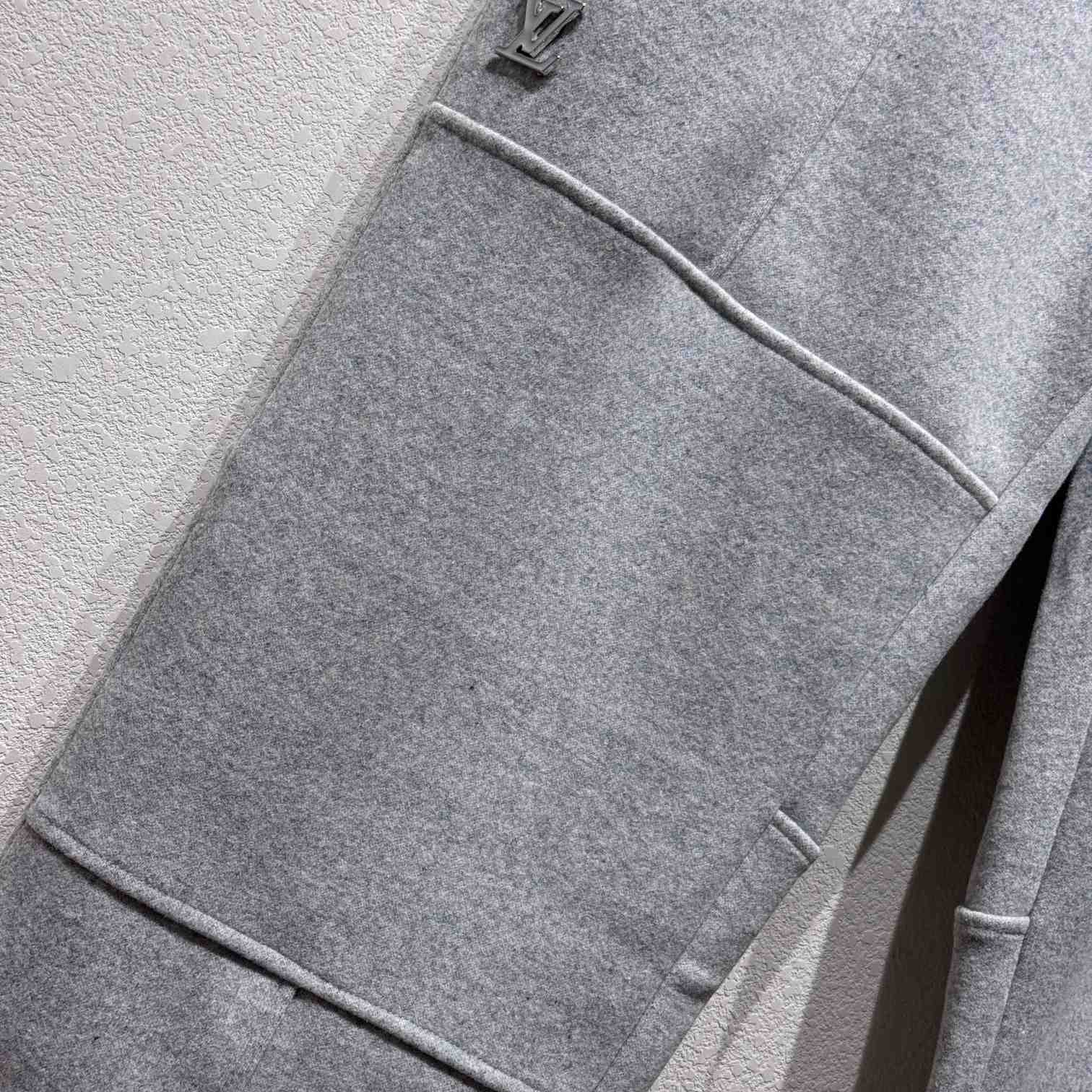 Louis Vuitton Wool Cargo Pants  1AGJLK - FashionPlug