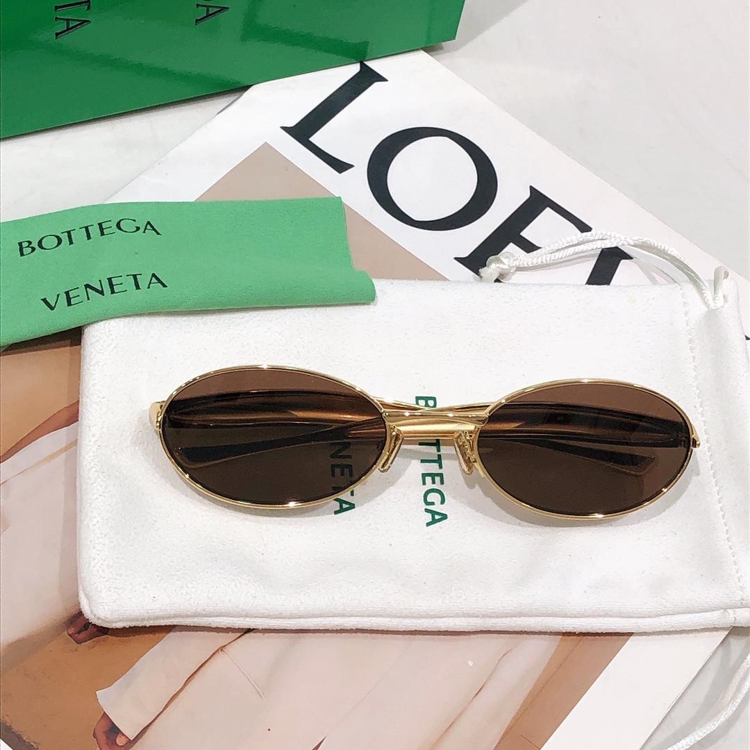 Bottega Veneta BV1386S Sunglasses    - FashionPlug