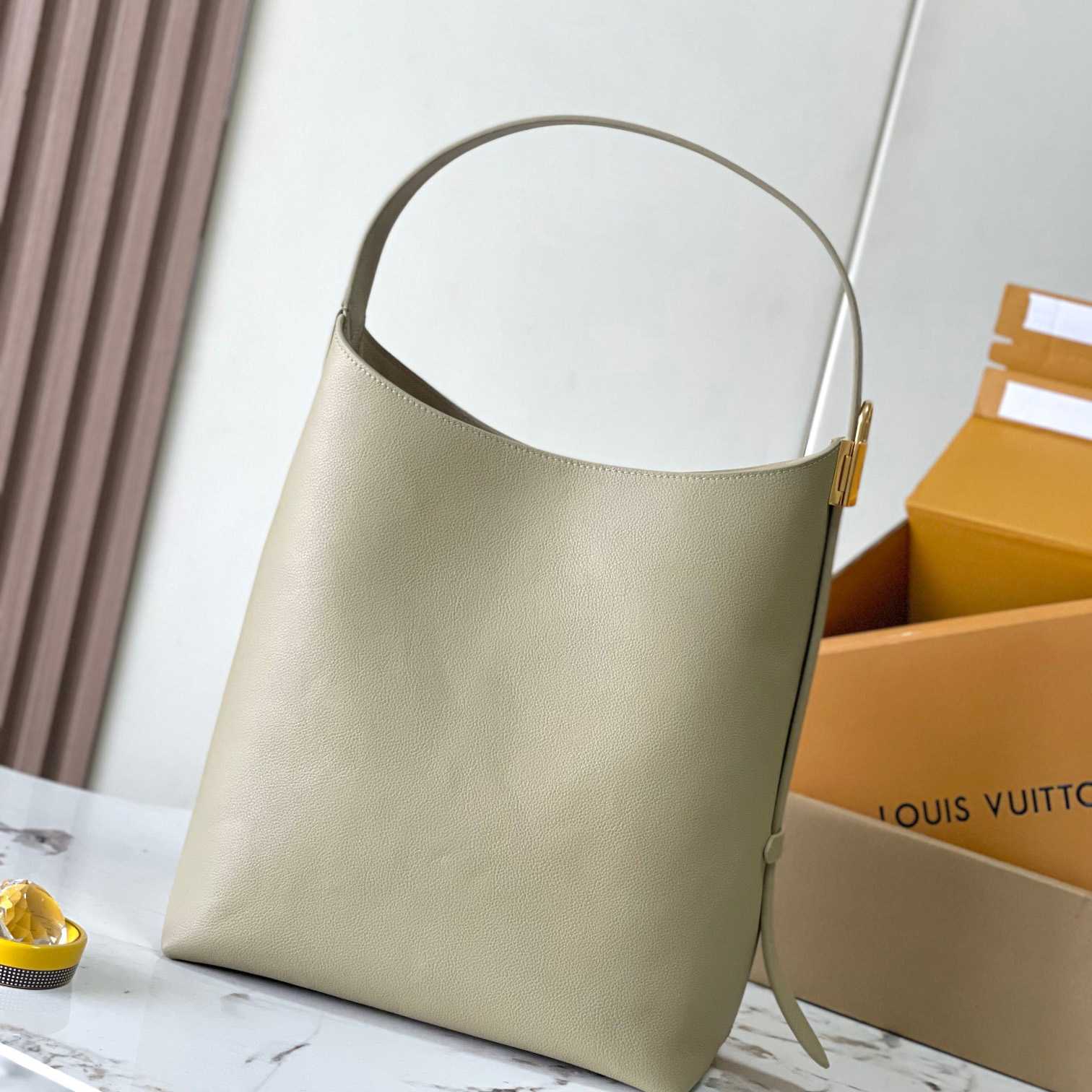 Louis Vuitton Low Key Hobo MM   M24988 - FashionPlug