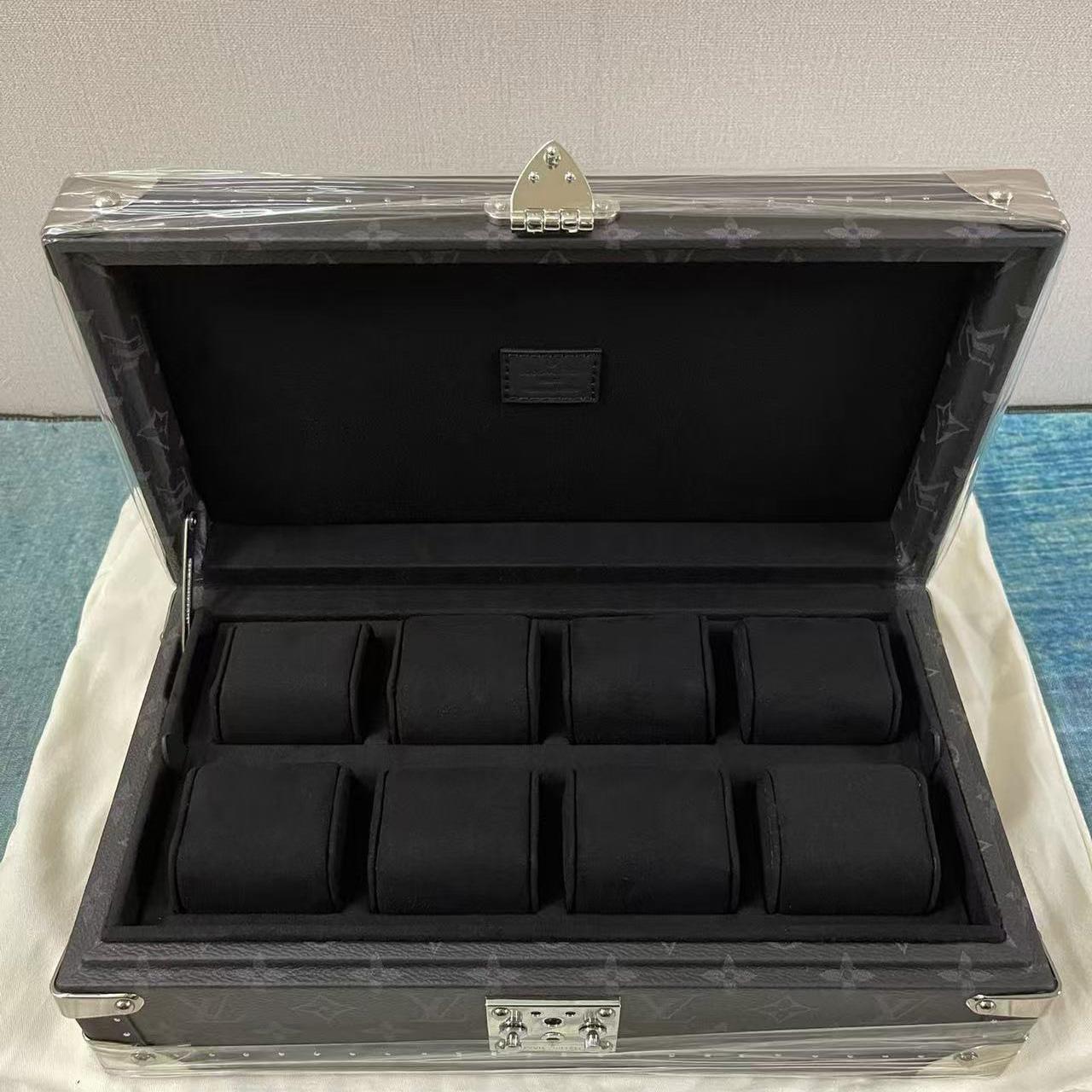Louis Vuitton 8 Slot Watch Case     34-18-11cm - FashionPlug