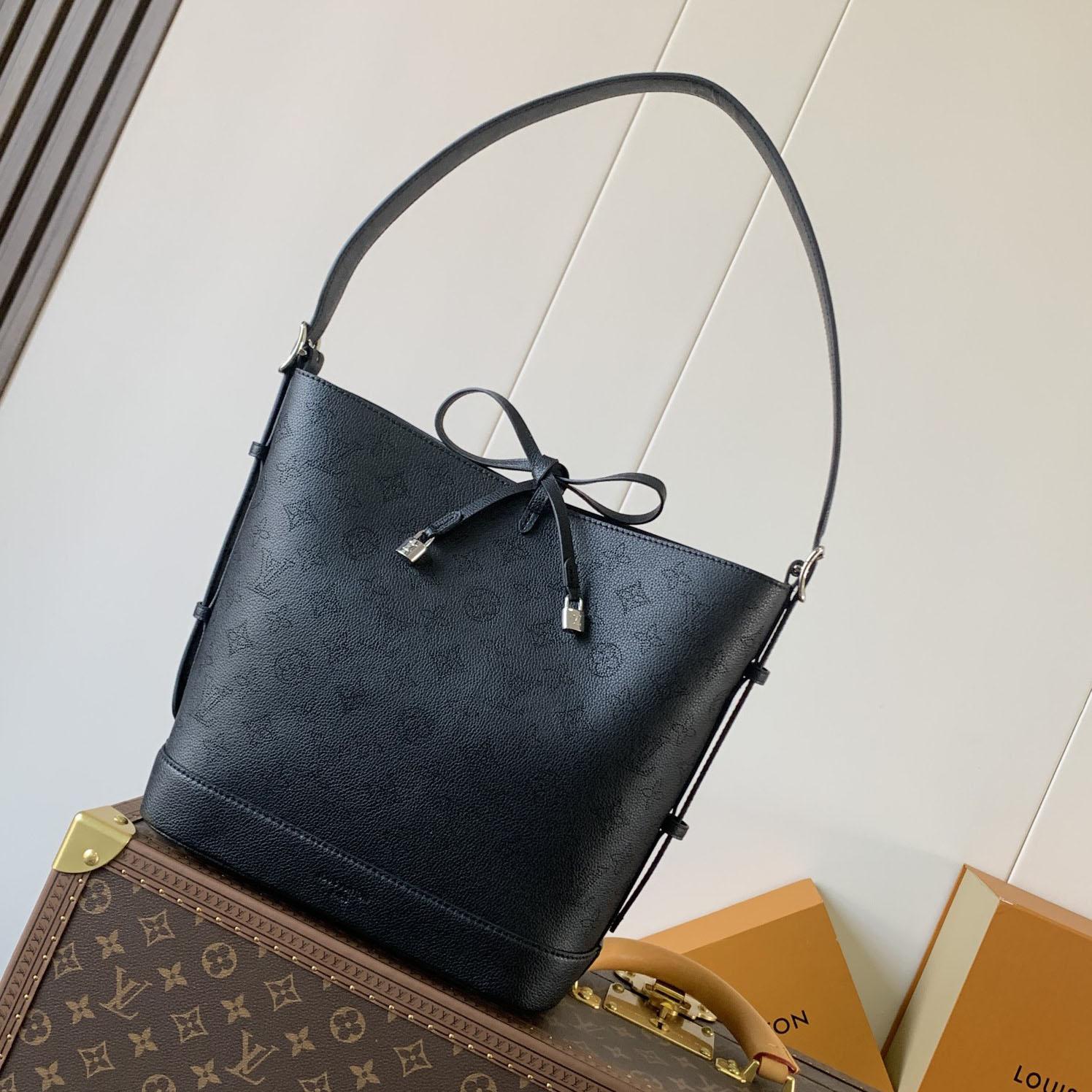 Louis Vuitton Flore  M12139 - FashionPlug
