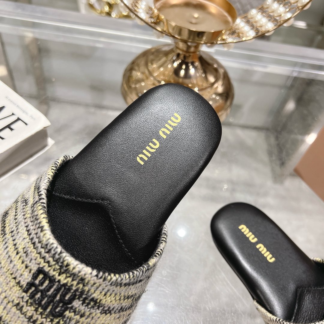 Miu Miu Wool slippers - FashionPlug