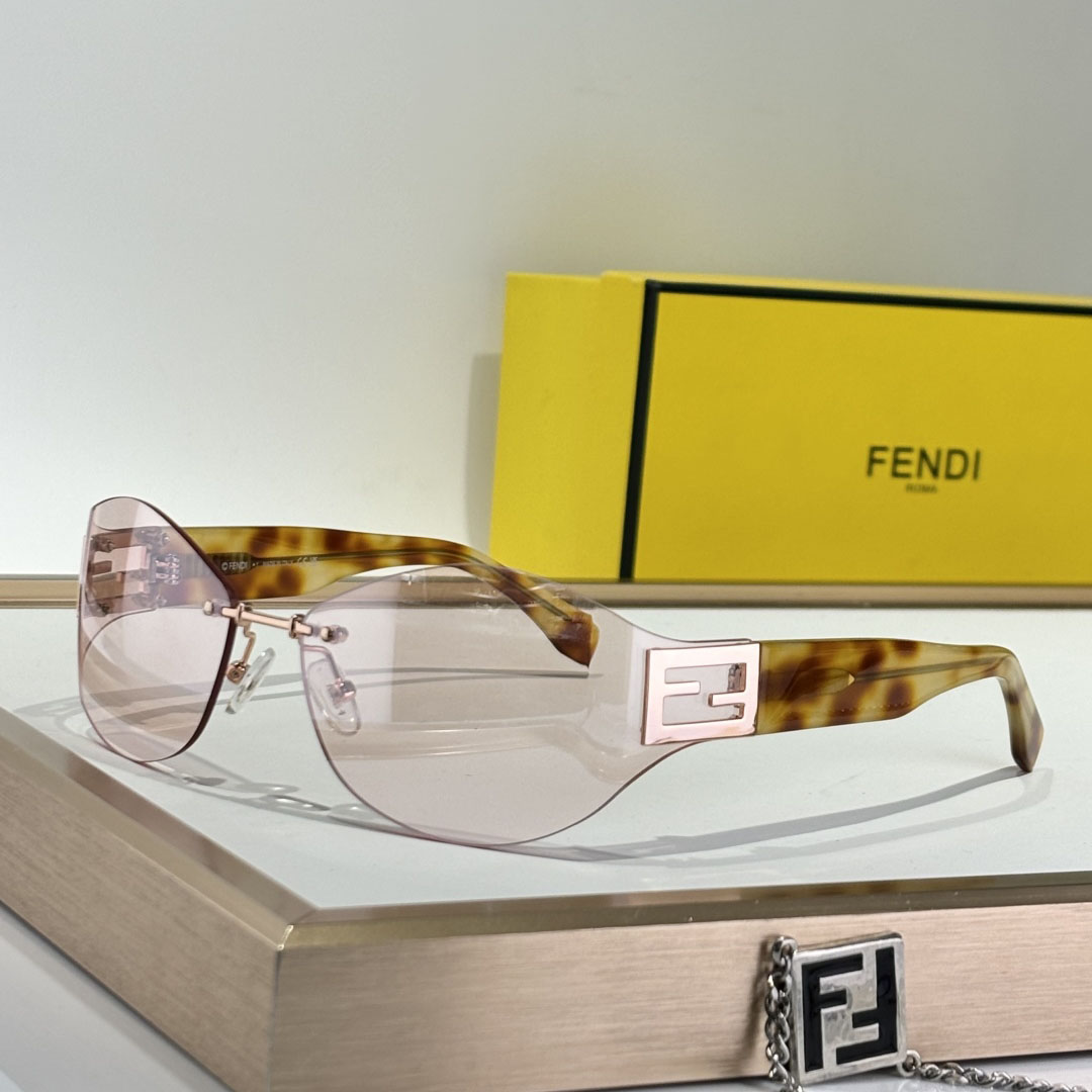 Fendi FE40159U Sunglasses    - FashionPlug