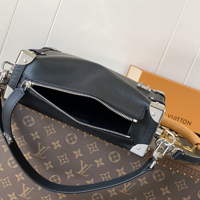 Louis Vuitton Side Trunk MM   M25160 - FashionPlug