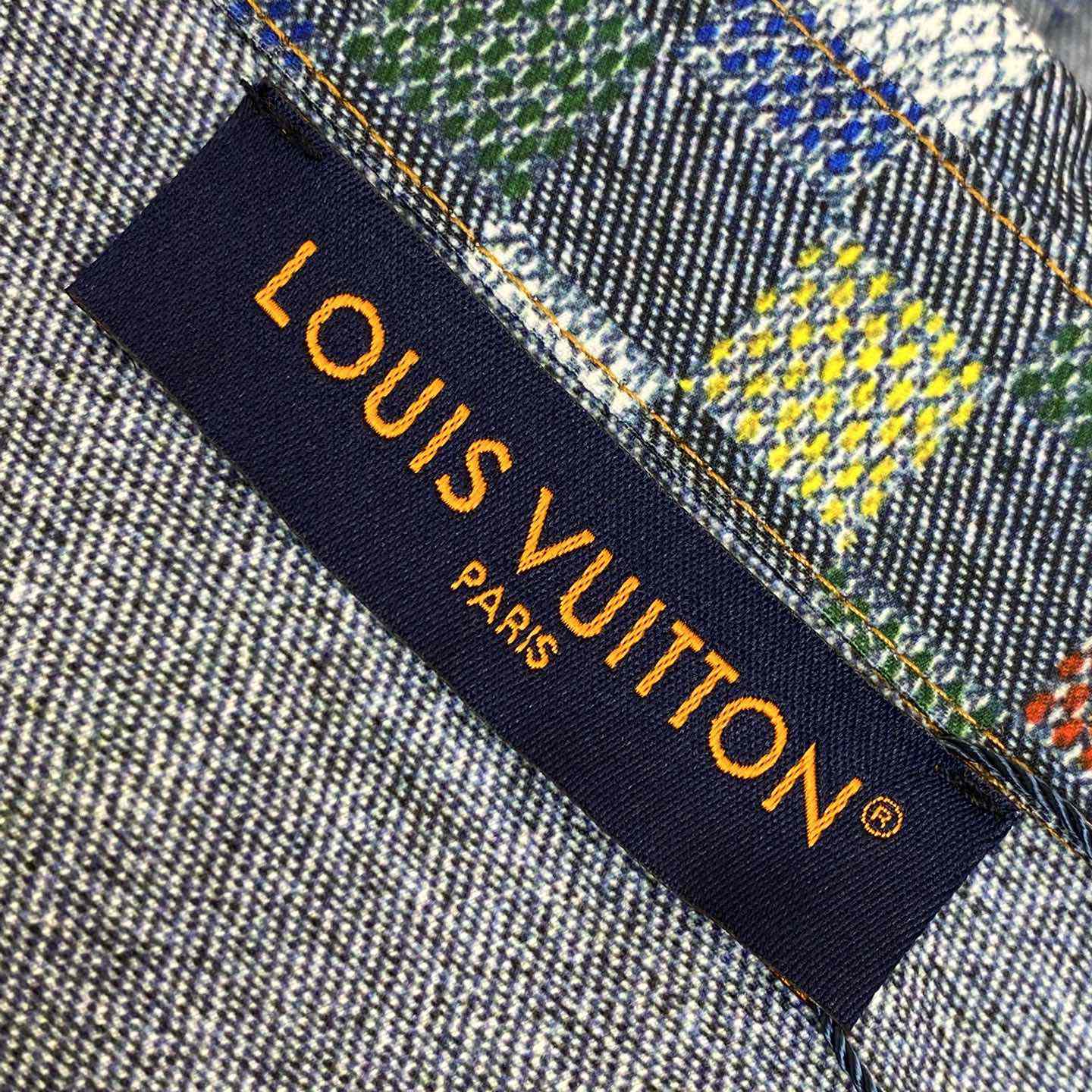 Louis Vuitton Damier Wide Chambray Shorts - FashionPlug