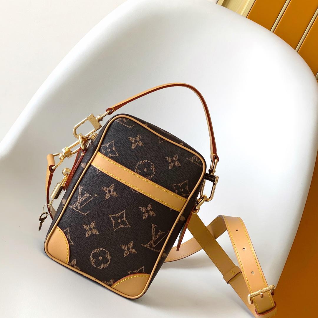 Louis Vuitton Danube   M14106 - FashionPlug