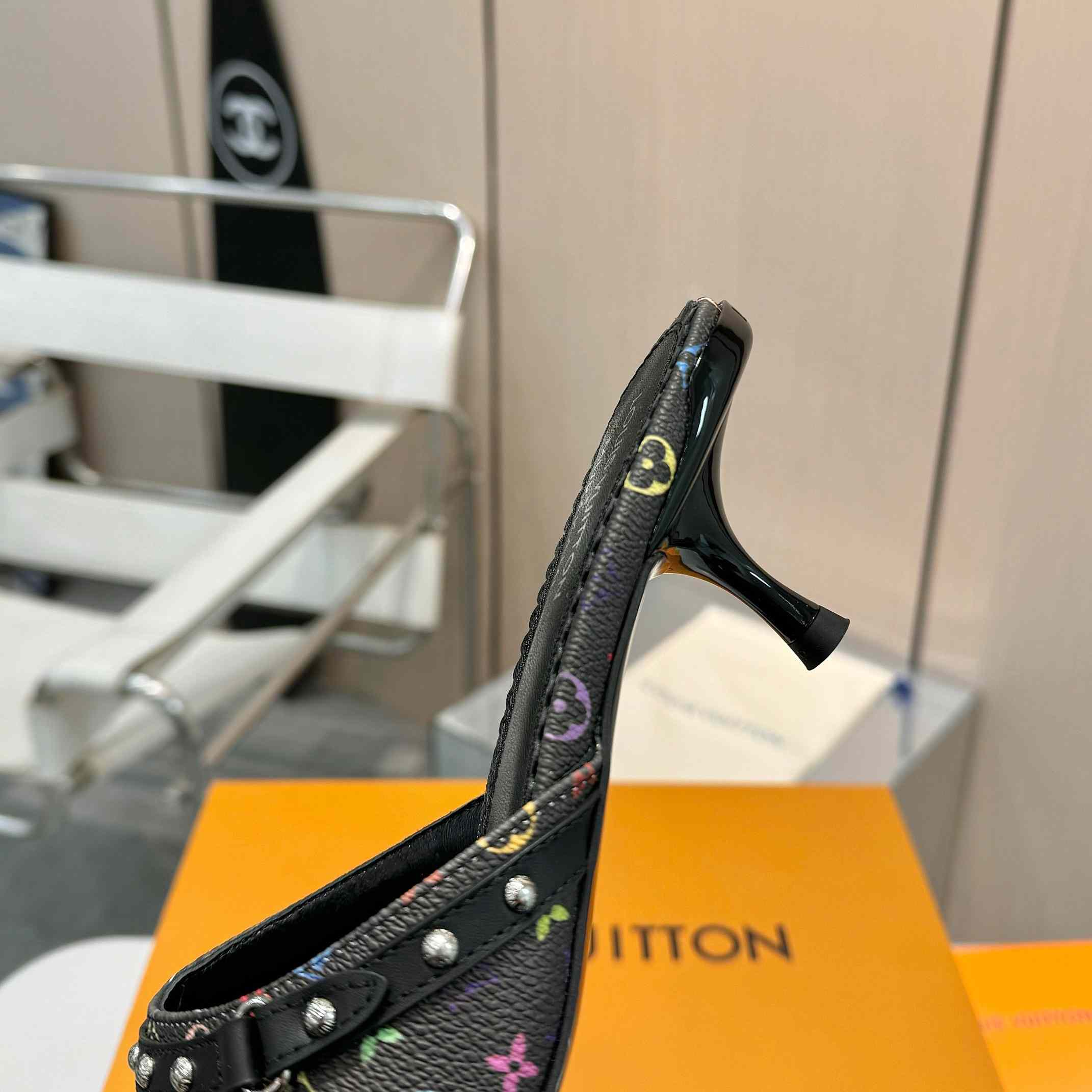 Louis Vuitton LV x TM 6AM Mule    - FashionPlug