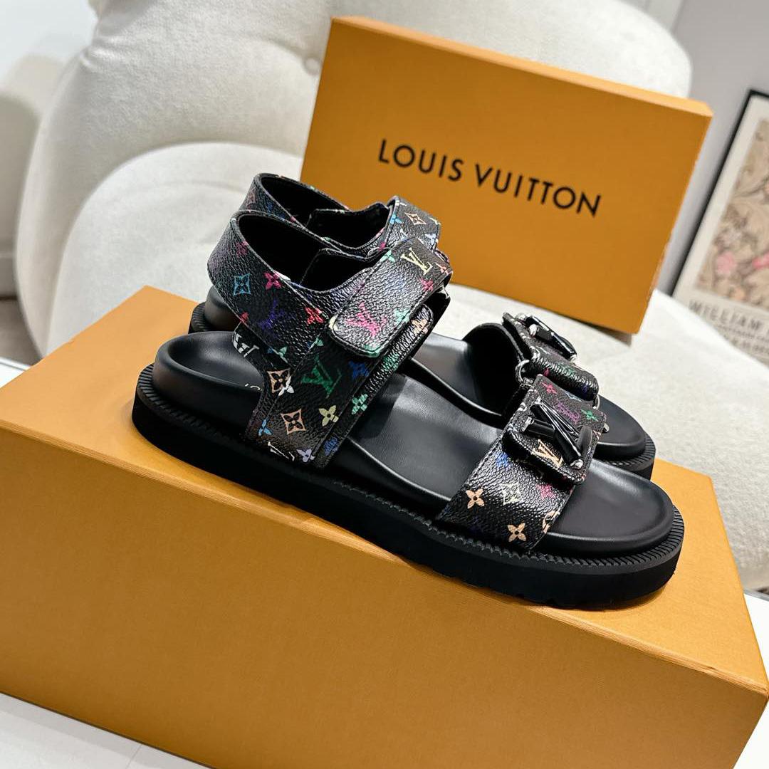 Louis Vuitton LV x TM LV Sunset Flat Comfort Sandal   1AGXFD - FashionPlug