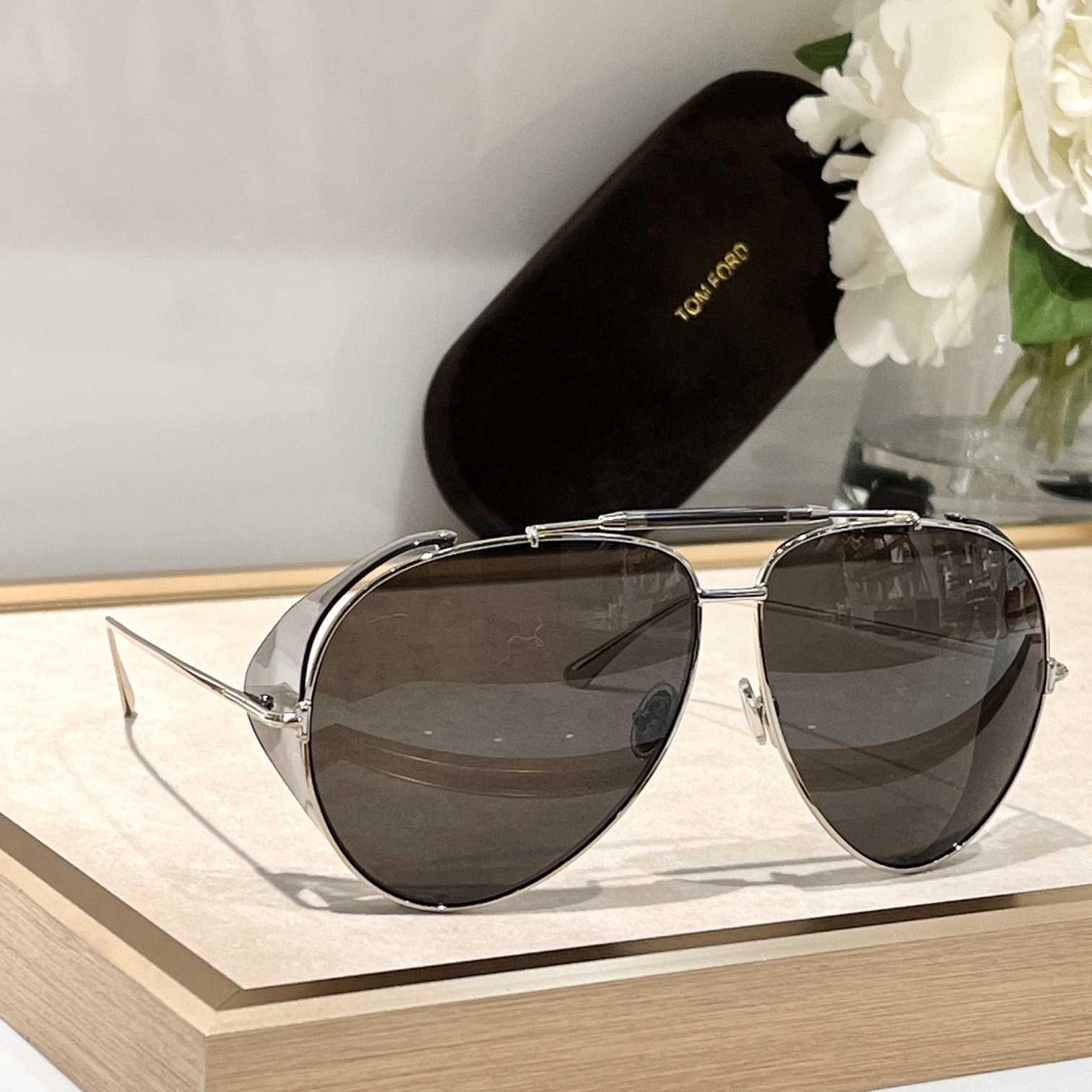 Tom Ford Jack02 TF900 Sunglasses - FashionPlug
