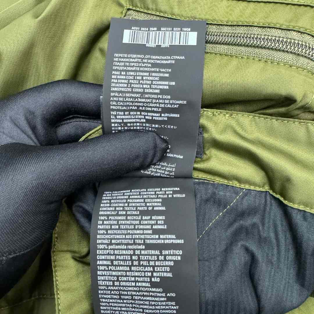 Prada Re-Nylon Pants - FashionPlug