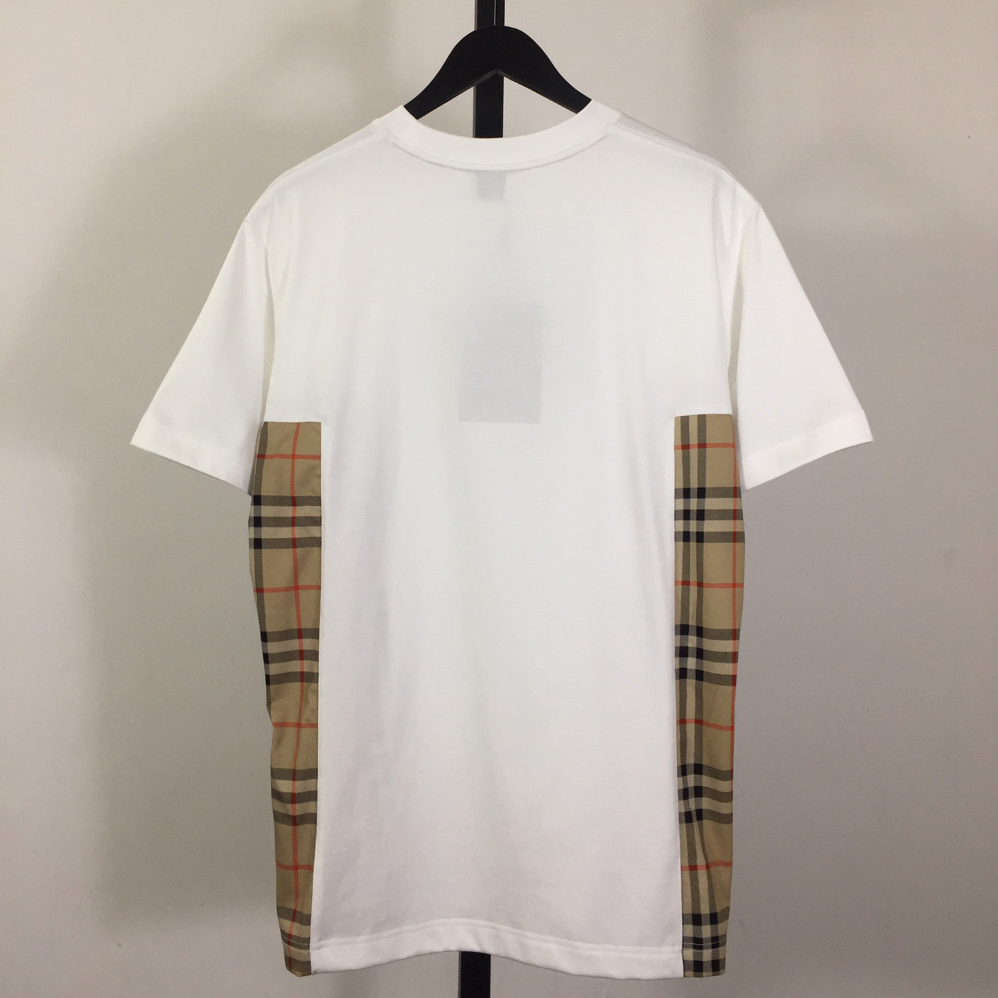 Burberry Cotton T-shirt - FashionPlug